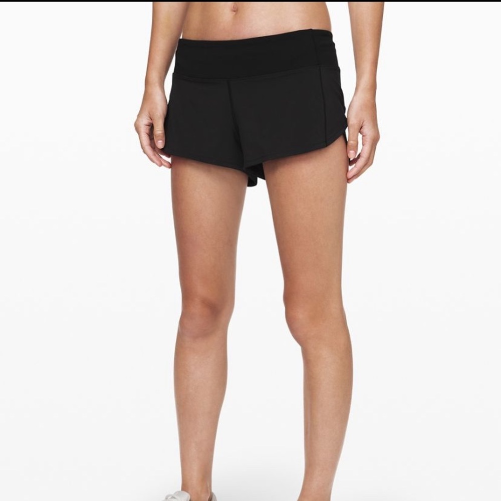 black lululemon speed up short